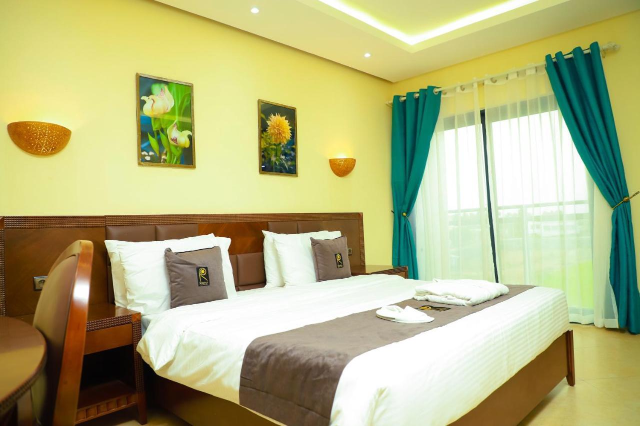 Hotel Regina The Pearl Aneho Eksteriør bilde